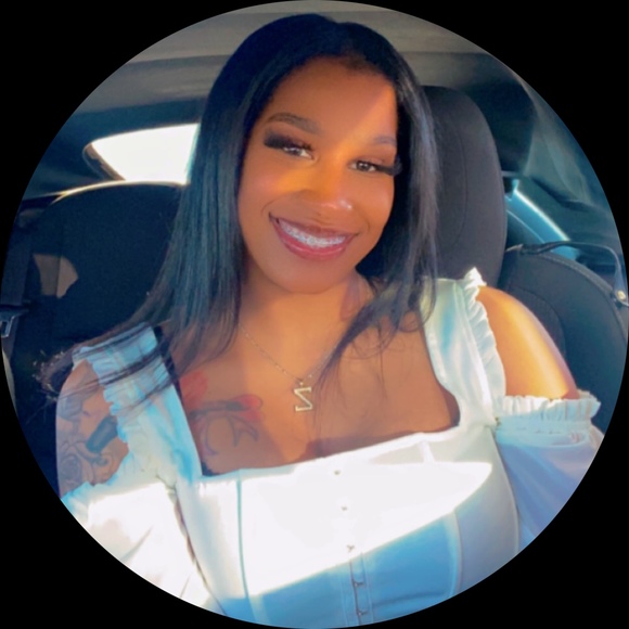 adora_bryant